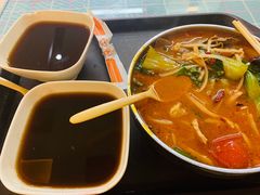 -红鼻子桂林米粉(金唐新光界店)