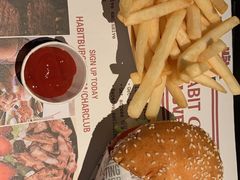 -The Habit Burger Grill 哈比特汉堡(复兴soho店)