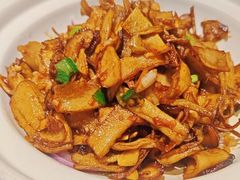 砂锅爆三菌-兰湘子·湘菜小炒(济南领秀城店)