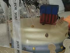 -焙丽拾光(麦凯乐直营店)