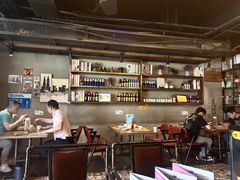 -小河公主秘制烤羊腿(小绿谷店)