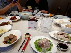 -品悦酒店(三林古镇店)