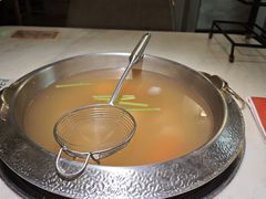 -左庭右院鲜牛肉火锅(浦江欢乐颂店)