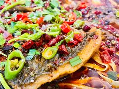 麻辣烤鱼-鱼乐岛餐厅·户外花园主题餐厅