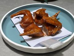 脆皮红烧乳鸽-和平馆·地道港澳茶餐厅(西门口店)