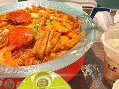 -胖哥俩肉蟹煲(河北勒泰购物中心店)