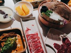-九鼎轩脆毛肚火锅(南京东路店)