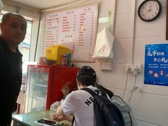 -胡记锅贴·沪上游子老鸭粉丝汤(太原路店)