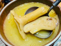 -一朵菌·野生菌探索家火锅(南亚店)