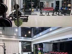 -岩顶健身(玄武店)