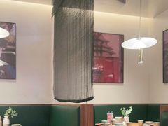 卡座-青年公社烤鸭(宝杨宝龙广场店)