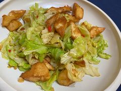 包包菜炒馕-伊带伊路新疆美食府(呼家楼店)