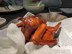 -蝴蝶里·粤菜·点心(龙湖天街&滨江店)