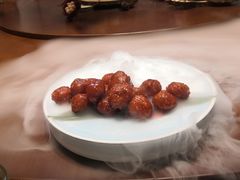 杨梅丸子-半勺·新徽菜(银泰城店)