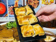 -伊带伊路新疆美食府(呼家楼店)