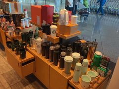 -星巴克(昆明机场III店)