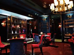-铜锣湾·有麝自然香(渝北财富中心店)