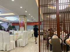 大堂-鑫百万烤鸭店(大兴店)