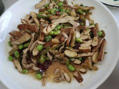 -天乐农家鱼头王(天目湖店)