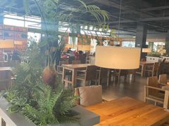 -魔方城市书房(中街益田店)