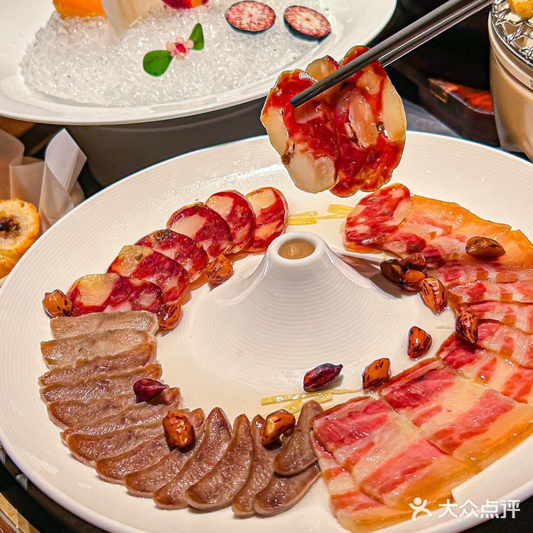 我终于在大深圳吃上正宗的云南菜啦‼️