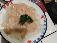 -喜悦小串丹东小黄牛海鲜烧烤大排档(民主广场店)