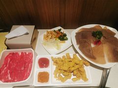 -海底捞火锅鲜切牛肉主题店(长寿路店)