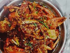 -凤凰路何眼镜香辣蟹(花果园店)