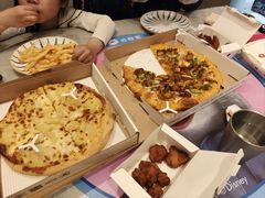 -必胜客(尹山湖歌林公园店)