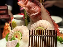 龙虾汤涮东星斑-海派悦庭·海胆烧麦·新融合菜(凯德广场店)