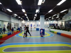 -米高蓝斯克国际轮滑中心(中铁建店)