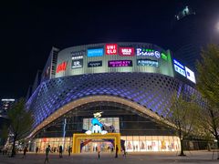 -宝龙城(杭州滨江店)