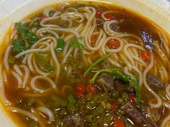 -三湘四水正宗湘菜(君峰路店)