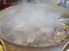 -威邵鸡煲(西华路总店)
