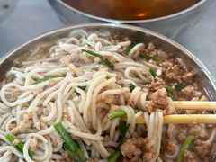 -正宗杨记普洱酸醋米线(总店)