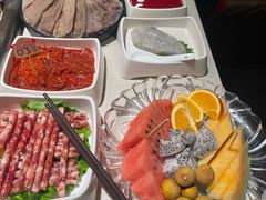 -海底捞火锅鲜切牛肉主题店(长寿路店)