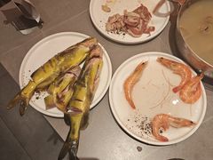 -黑金·寻焰自助百汇(中街店)