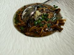 响油鳝糊-老洋房花园饭店(绍兴路店)