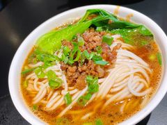 -麻六记(凤凰汇店)