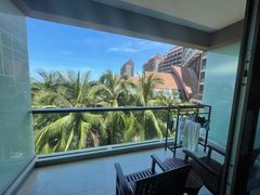 -三亚湾海居铂尔曼度假酒店