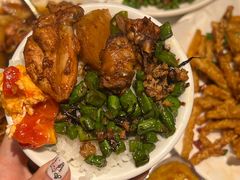 -鑫小城故事·藕汤·家常菜(台北一路总店)