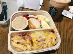 经典烟熏鸡胸肉配白汁管面沙拉轻星食-星巴克(天津五大道店)