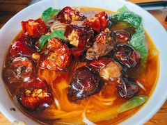 辣子鸡-越洋肖氏老米线(杨家坪店)