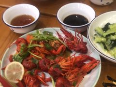 -鲁小三·大骨自助(金山总店)