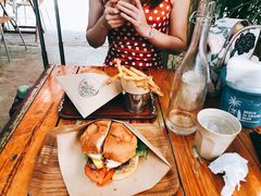 -BURGER BRO'S