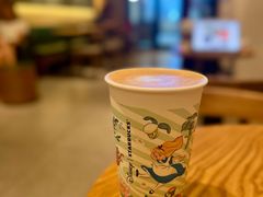 金烘馥芮白-星巴克(广州淘金路店)