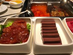 -海底捞火锅鲜切牛肉主题店(长寿路店)