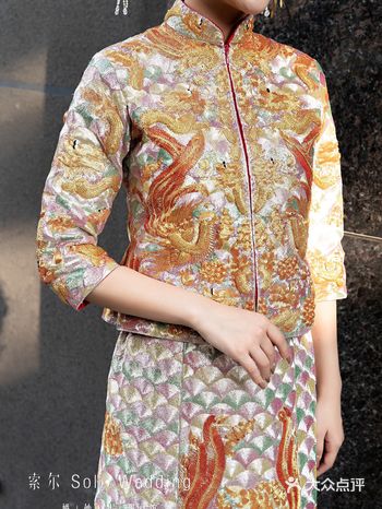重工龙凤褂、郑州婚纱跟妆