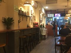 大堂-豆爺小面(朱雀店)