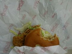 -麦当劳(烟台海港路店)